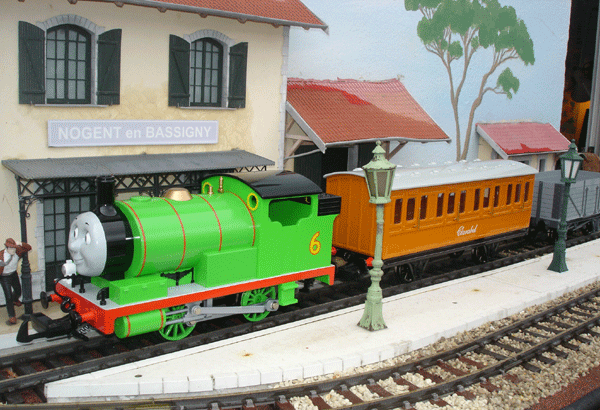 PERCY--A-FOULAIN-.gif